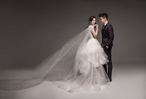 韩式婚纱照拍摄攻略：在郑州婚纱摄影中打造优雅浪漫的瞬间